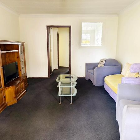 Ferry Motel Christchurch Eksteriør billede