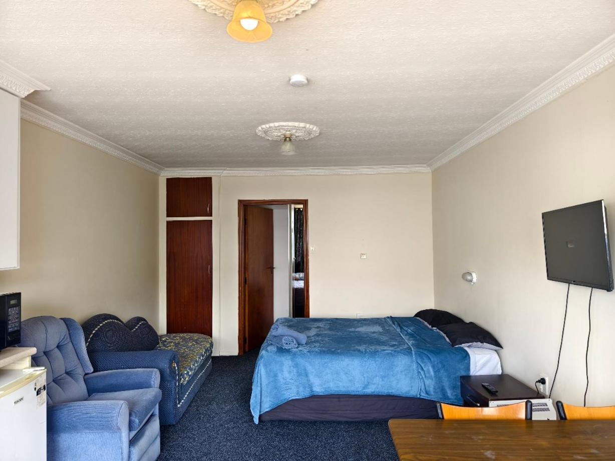 Ferry Motel Christchurch Eksteriør billede